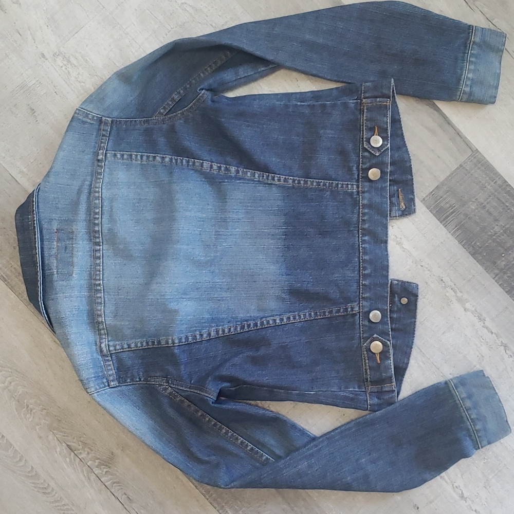 Jean jacket - Picture 6 of 6